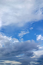 雨上がりの青空